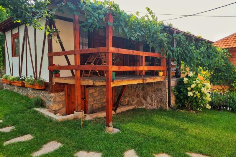 Read more about the article Seosko turističko domaćinstvo “Mitrović”